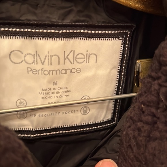 Calvin Klein Performance Quilted Puffer Vest Black - Picture 3 of 5